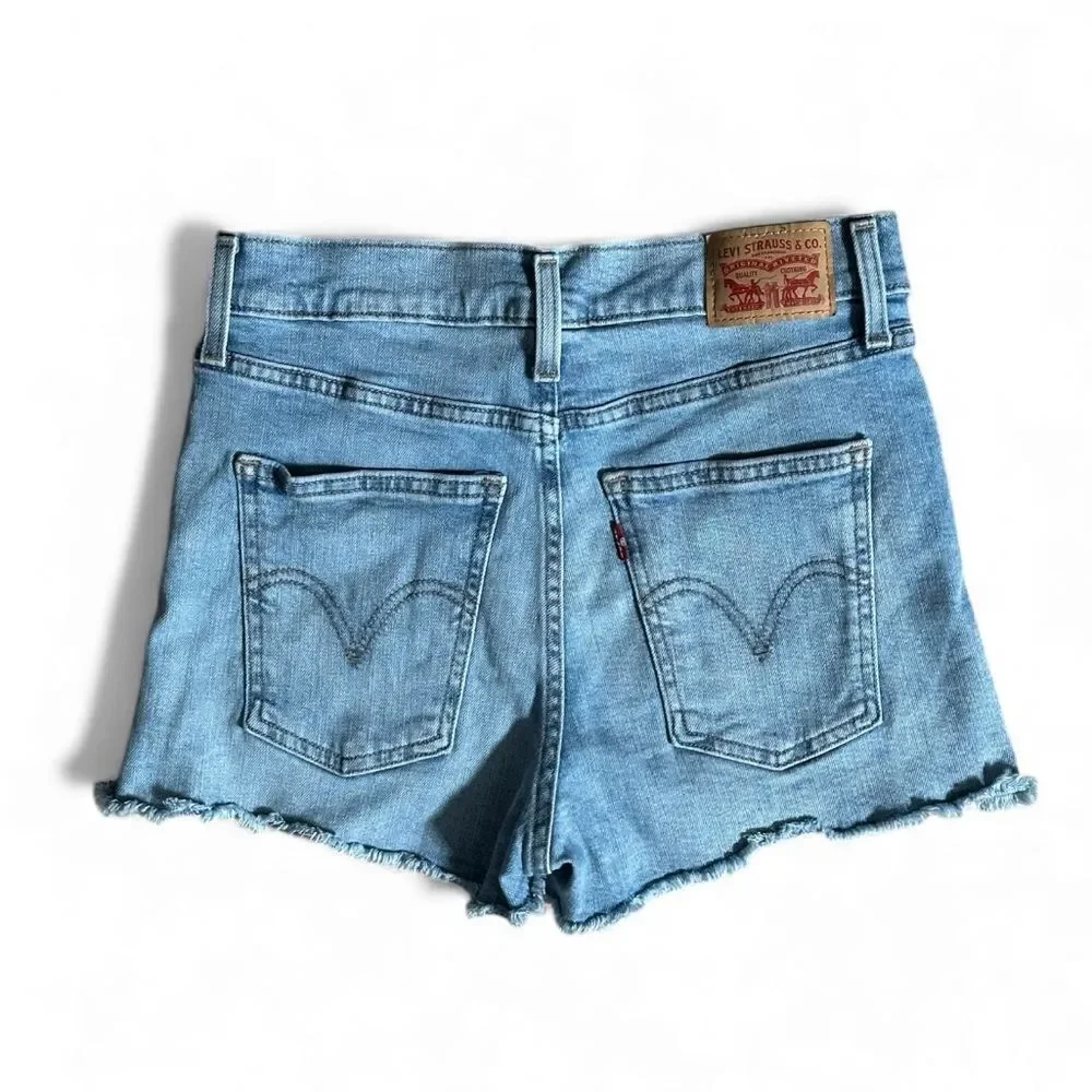Levis levi floral